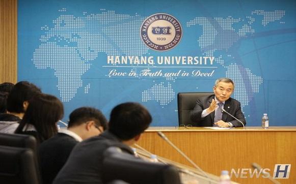 [인터뷰] ‘김우승’ 한양대 신임 총장…3S 전략으로 세상과 동행하는 대학 만들고파